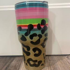 Leopard Rainbow 32oz Cup Tumbler